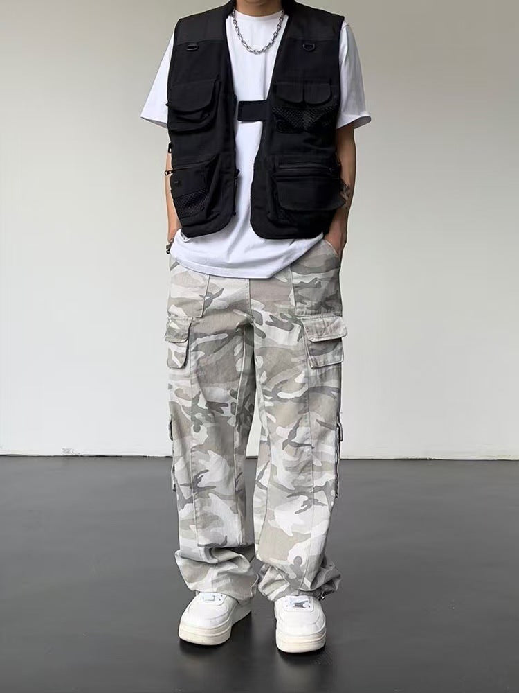 Multi-Pocket Camo Cargo Pants