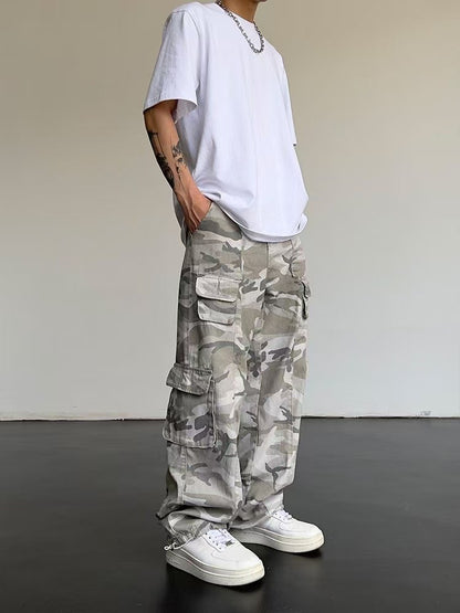 Multi-Pocket Camo Cargo Pants