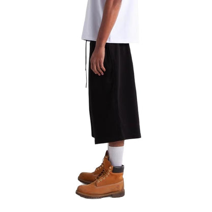 Loose-fitting capri cargo pants